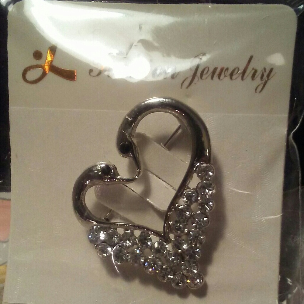 Brooch